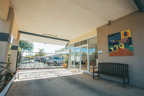 GALE STREET MOTEL & VILLAS $104 ($̶1̶1̶7̶).